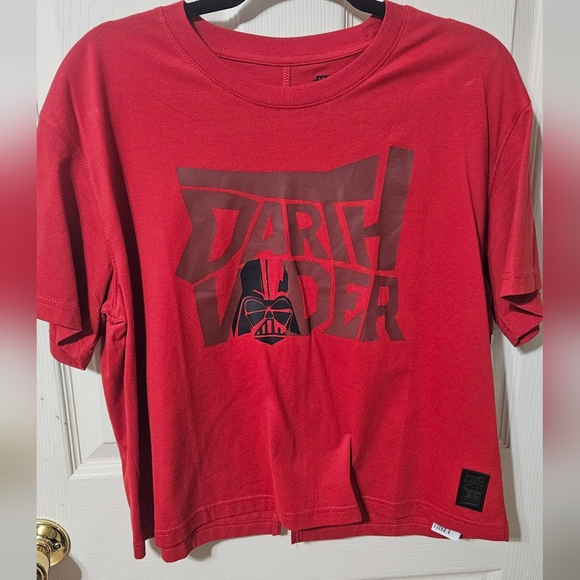 Star Wars Tops - Star Wars Darth Vader Crop Top
